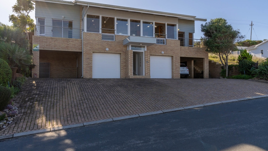 3 Bedroom Property for Sale in Pienaarstrand Western Cape